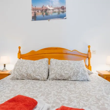 Apartament En Puente Triana