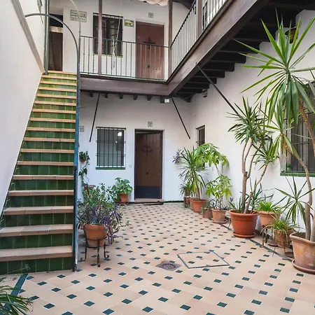 Apartament En Puente Triana *